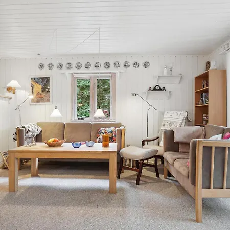 3 Bedroom Gorgeous In Thyholm